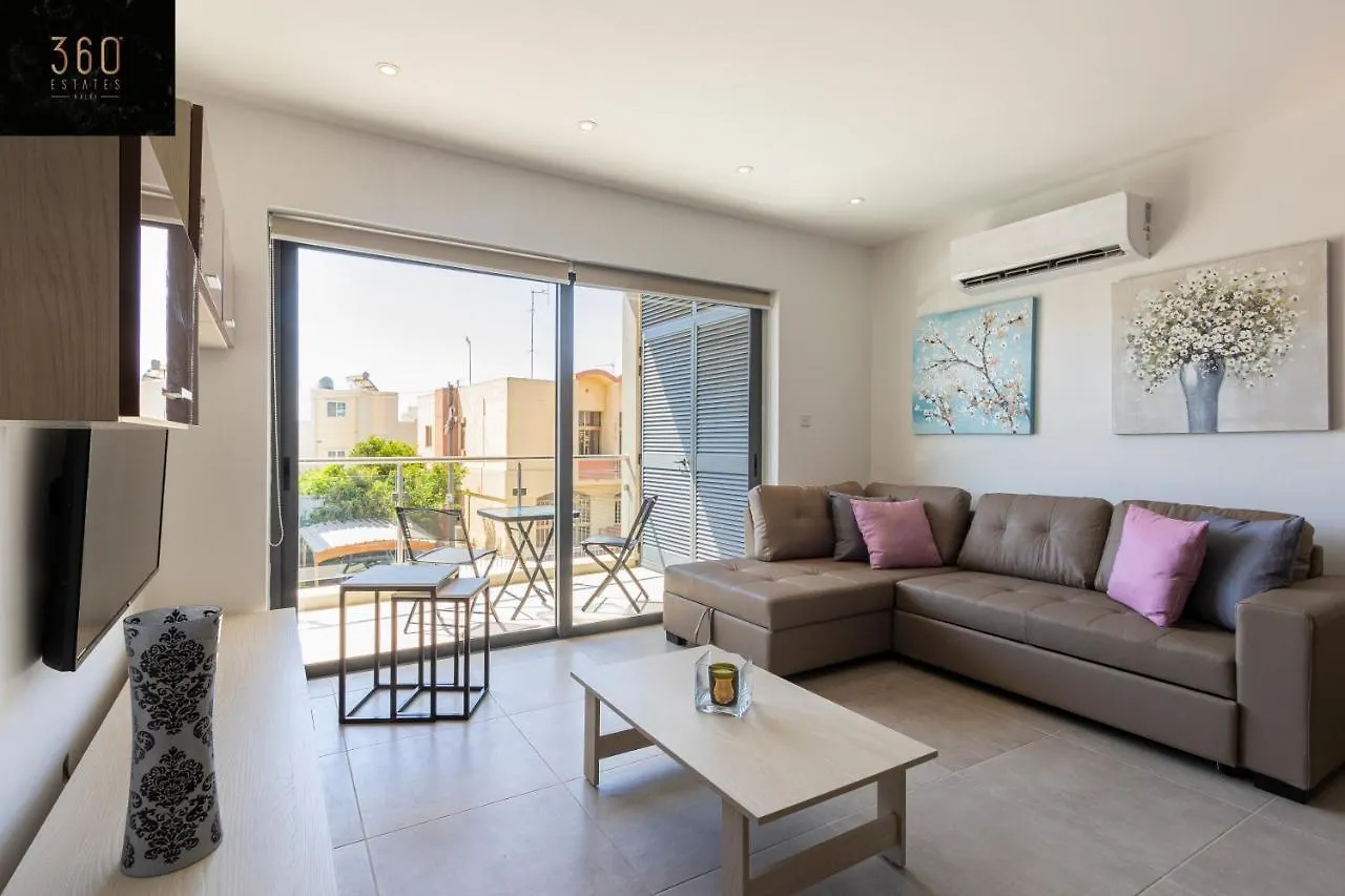 High-End Central Apt With Comfy Beds & Super Wifi By 360 Estates San Gwann 0*,  Malta